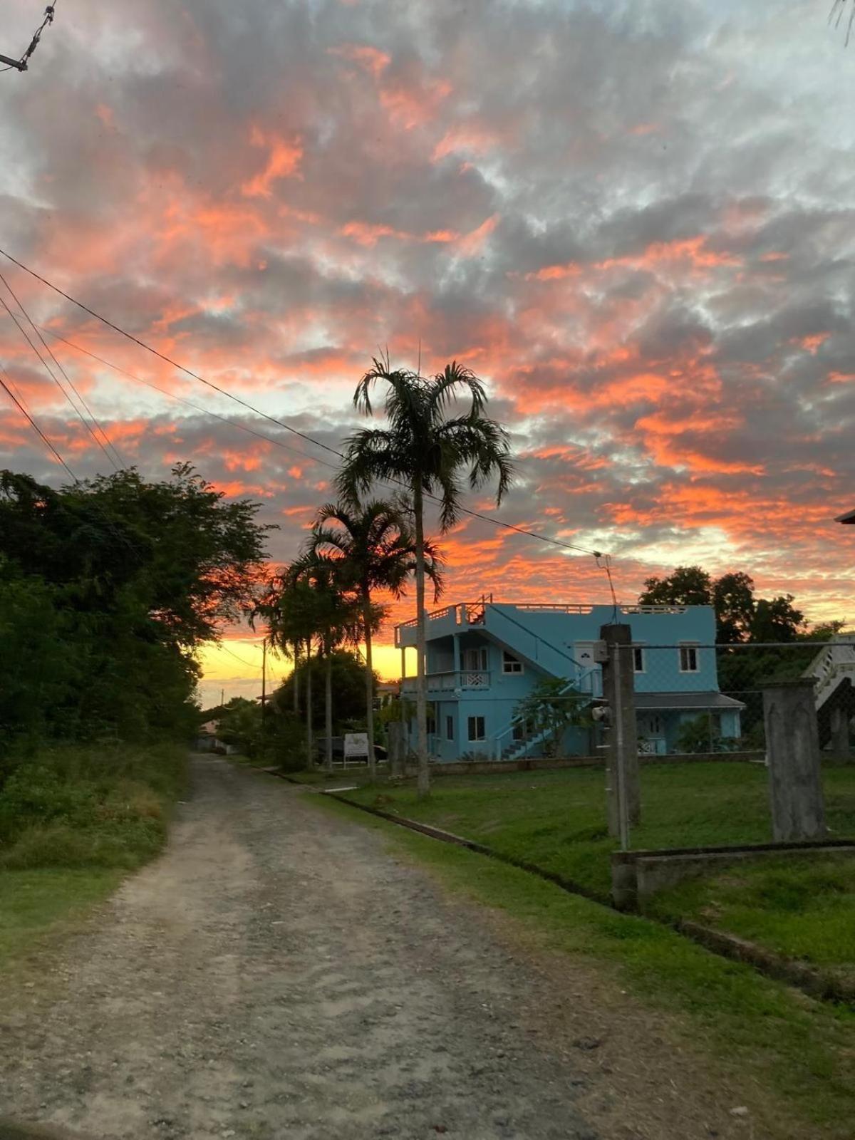 Tranquility Suites- Feels Like Home Choiseul Eksteriør billede